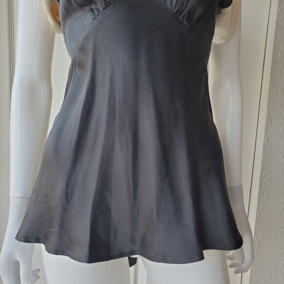 Women's Black Silk Sleeveless Empire Waist Blouse Top - Picture 5 of 8